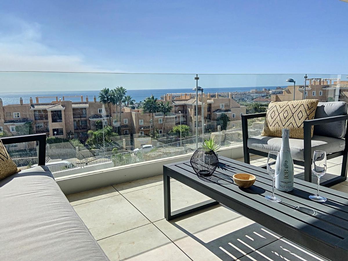 Via Celere 2330 Sea View Apartment Casares Esterno foto