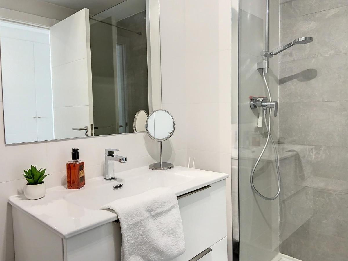 Via Celere 2330 Sea View Apartment Casares Esterno foto