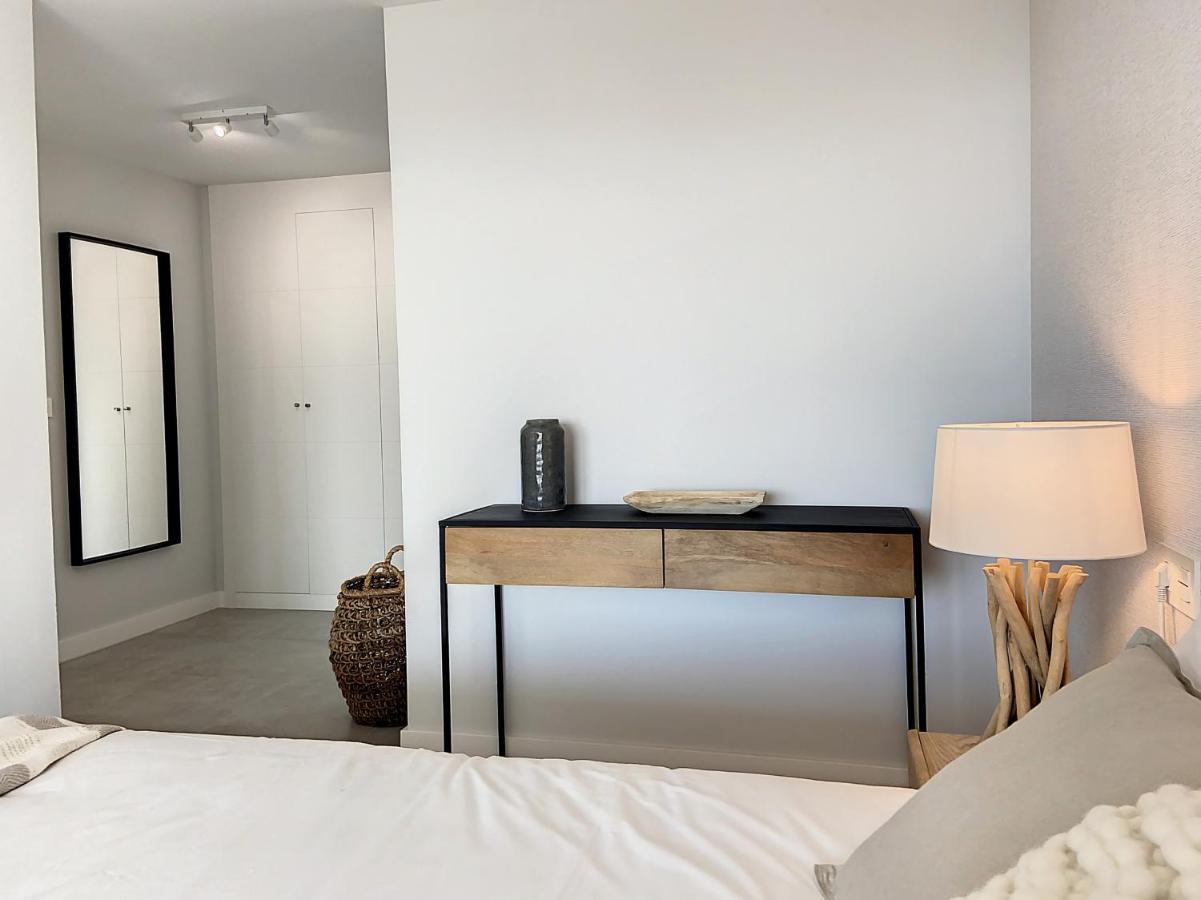 Via Celere 2330 Sea View Apartment Casares Esterno foto